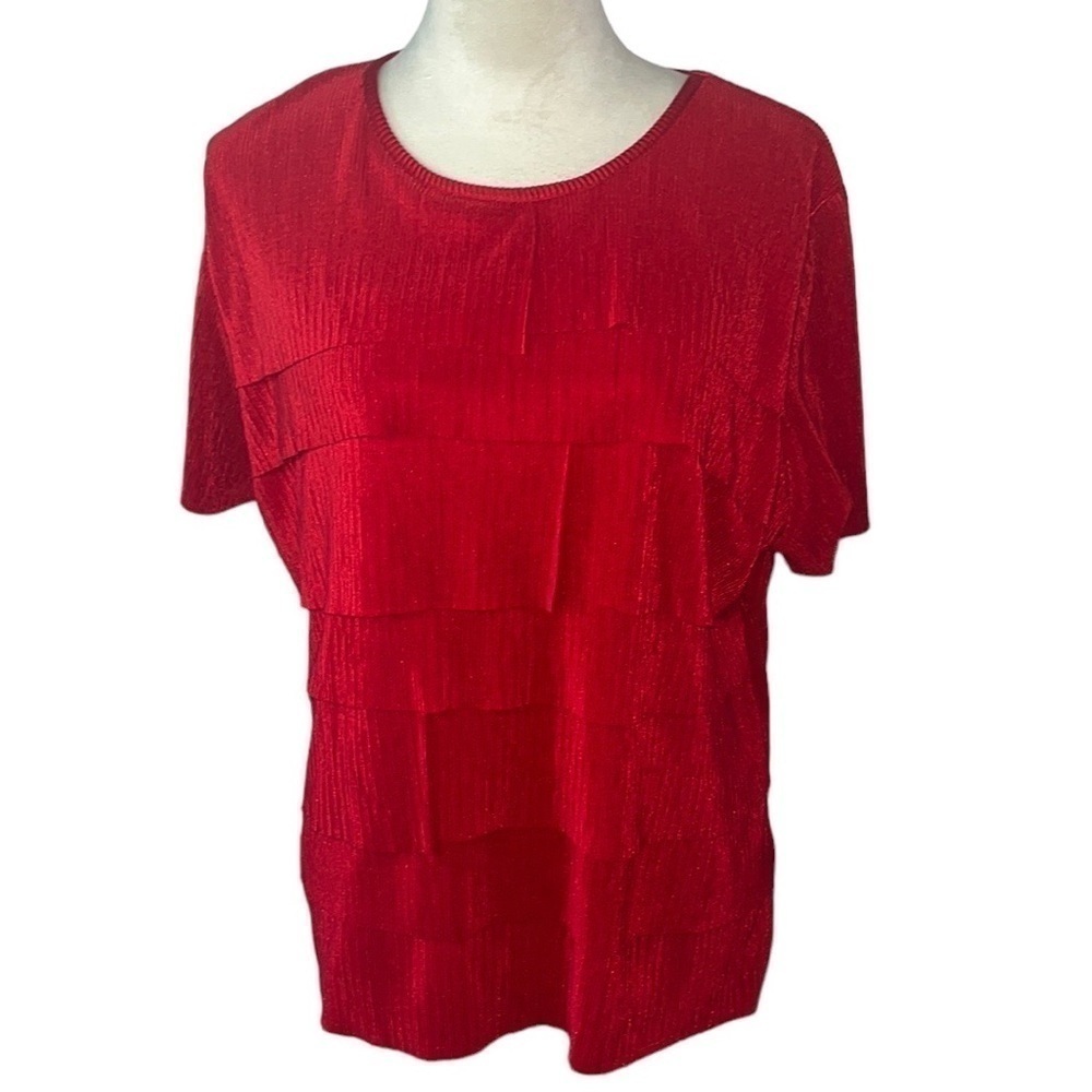 Alfred Dunner women’s red tiered shirt sleeve top Size Large